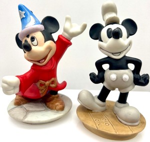 lot 107 image: Classic Disney Lot of Goodies