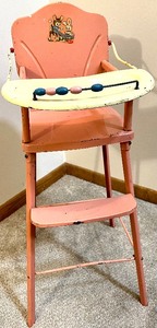 lot 119 image: Vintage 1950s AMSCO SHABBY DOLL E HIGHCHAIR
