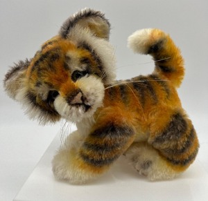 lot 147 image: Artisan Mohair Tiger with Felted Face