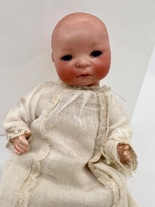 lot 152 image: Antique Louis Amber & Son German Jointed Bisque Doll 1914 #G45520