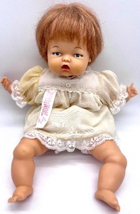 lot 238 image: Vintage THUMBELINA Dolls