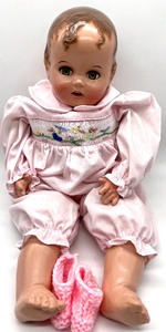 lot 248 image: Vintage Circa 1930s  1940s Ideal BABY BEAUTIFUL Miracle on 34th St Composition Dolls