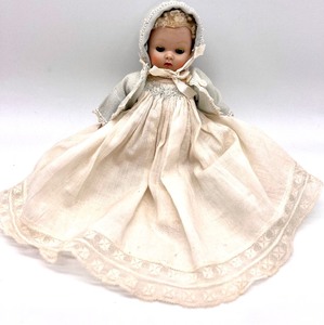 lot 250 image: Trio of Vintage Ginny VOGUE Marked Dolls