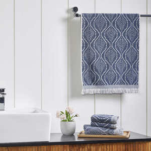 lot 47 image: Boho Luxury Bath Towel with Fringe Towel Set