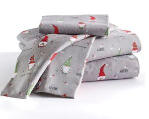 lot 8 image: Holiday Print Cotton Flannel Sheet Set - Full Size