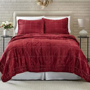 lot 157 image: Piper Oversized Velvet Quilt - King