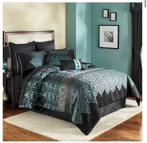 lot 156 image: Kismet Woven Jacquard 10-Piece Bed Set - Teal - Queen