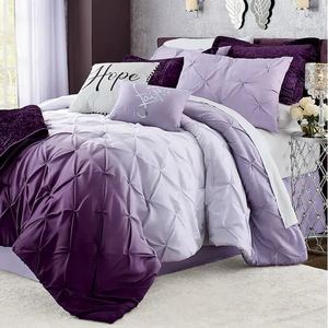 lot 198 image: Faith Comforter Set - King