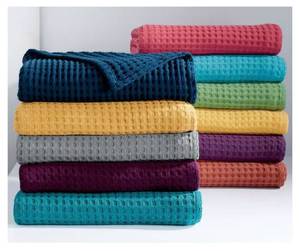 lot 212 image: Color Connection Blanket - Gray - FullQueen