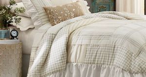 lot 260 image: Raleigh Skirted Bedspread & One Sham - Queen