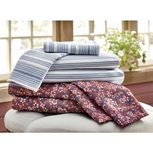 lot 276 image: Francis 2-Pack Microfiber Sheet Set - Queen