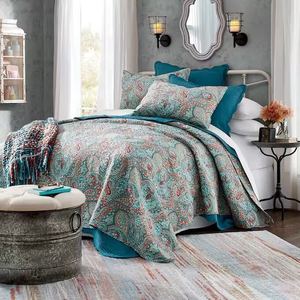 lot 294 image: Anastasia Oversized Quilt - FullQueen