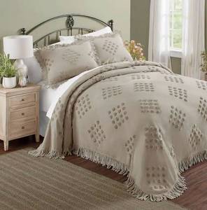 lot 58 image: Harper Chenille Bedspread - Queen