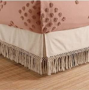 lot 66 image: Macram Bedskirt - Queen