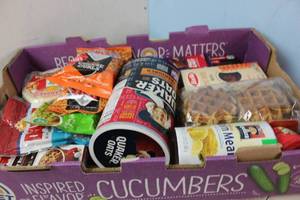 lot 47 image: Assorted Shelf Pull Food Box