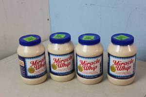 lot 107 image: 4 Pack Miracle Whip
