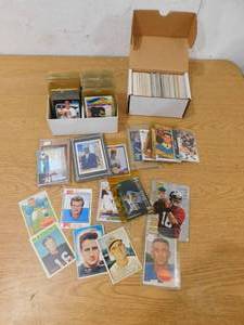 lot 100 image: Vintage Card Collection - Rookies, Stars & HOFers - Check it out