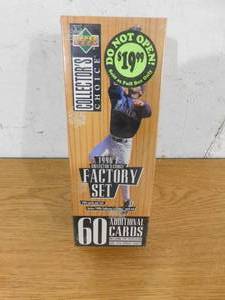 lot 189 image: 1996 Collectors Choice Baseball Complete Factory Set Sealed LK