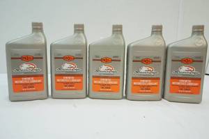 lot 9 image: Lubricant