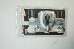 lot 30 image: Superior Tool