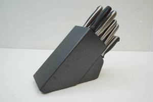 lot 72 image: Knives and Block