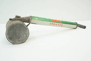 lot 113 image: Vintage Sprayer