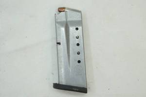 lot 139 image: Magazine with Ammo
