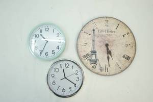 lot 161 image: Wall Clocks