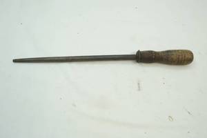 lot 170 image: Sharpening Steel