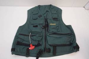 lot 197 image: Stearns fishing jacket