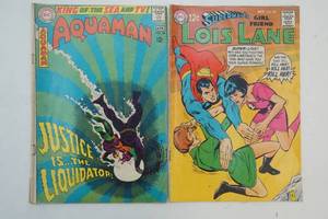 lot 211 image: Comics