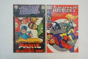 lot 227 image: Comics