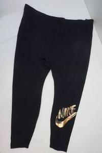 lot 258 image: Nike exercise pants