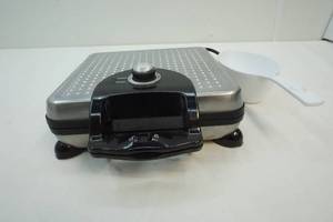 lot 263 image: Food Network Waffle maker