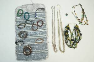 lot 277 image: Ann Taylor, Laura Ashley Jewelry