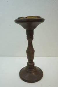lot 354 image: vintage smoke stand