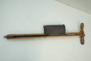 lot 356 image: vintage seeder