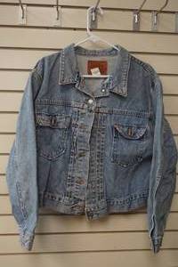 lot 375 image: Denim jacket