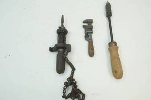 lot 376 image: vintage tools