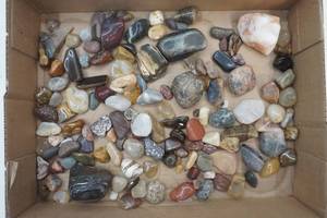 lot 384 image: polished rocks