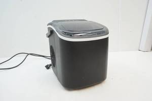 lot 414 image: ice machine