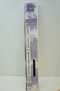 lot 438 image: Easy Pole