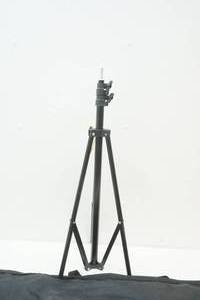 lot 444 image: tripod