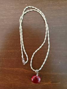 lot 8 image: Sterling Silver Necklace with Pendant