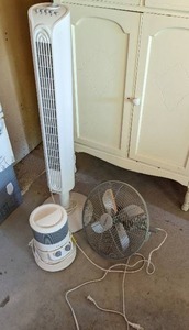 lot 235 image: Fans