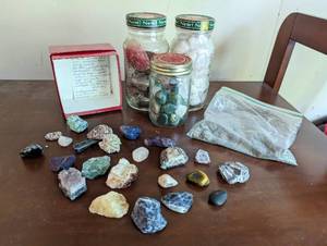lot 274 image: Crystals And More