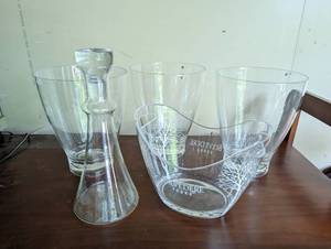 lot 291 image: Four Ice Buckets And A Decanter