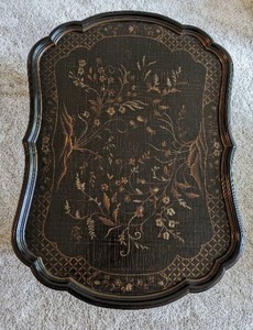 lot 24 image: Coffee Table