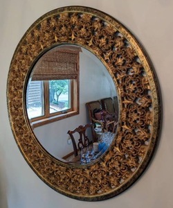 lot 30 image: Large Round Wall Hanging Mirror