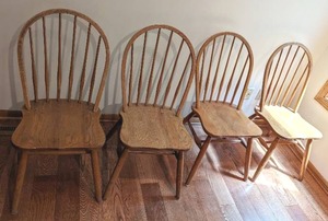 lot 37 image: Four Equinox Oak Dining Chairs